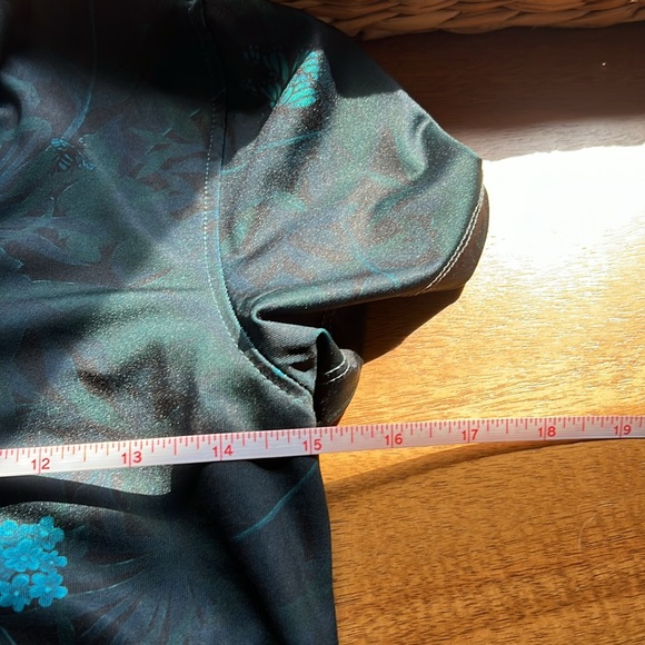 Greyson Golf Polo Shirt Top XS Blouse Activewear Short Sleeve SS Collared - Picture 4 of 4